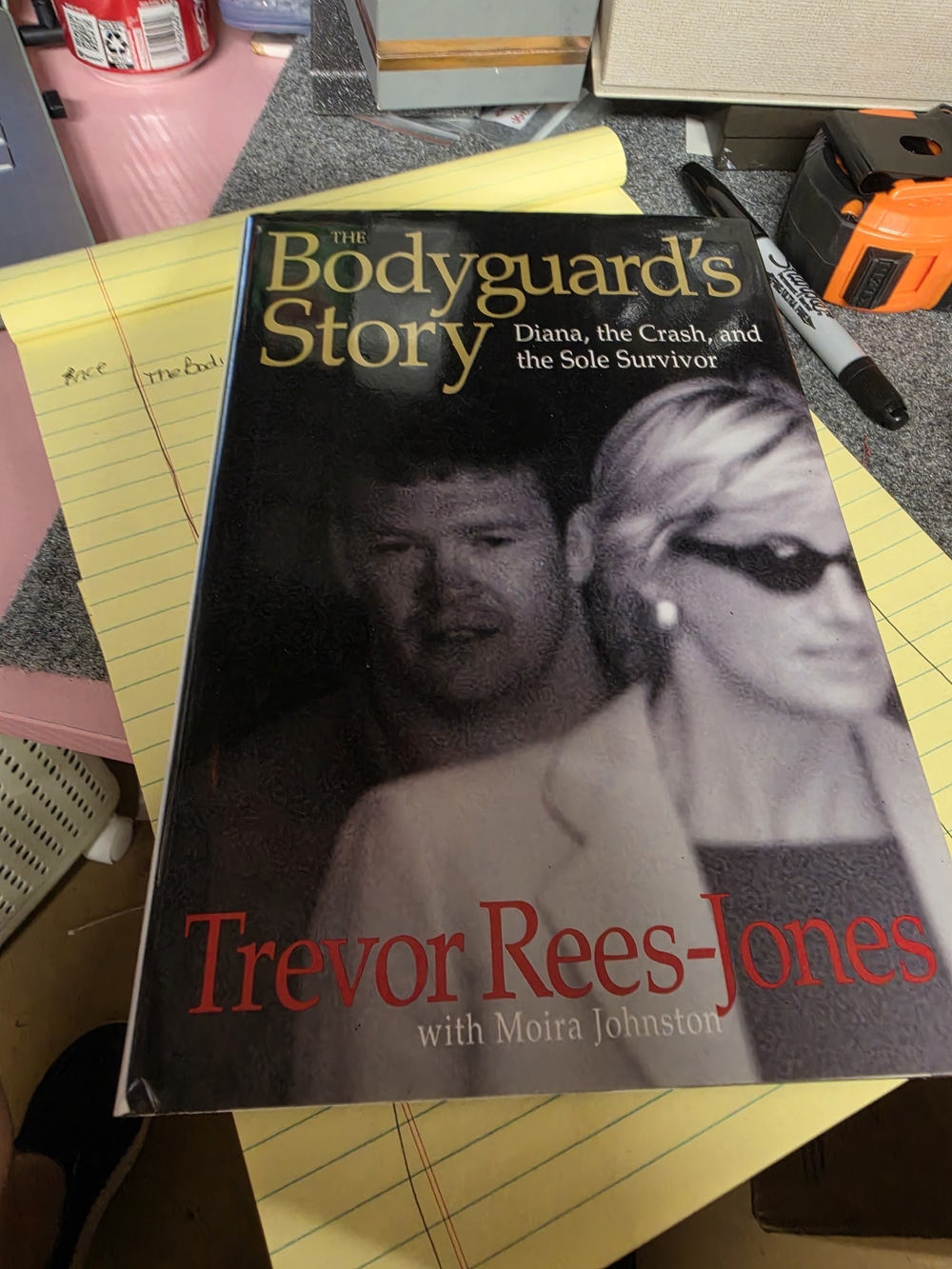 AT-1 The Bodyguard's Story (Princess Diana)